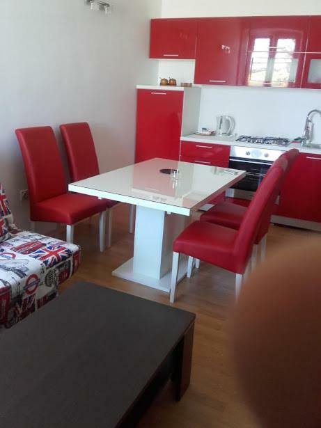 Apartment Riva Biograd Na Moru Esterno foto